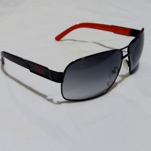 Guess Navigator Sunglasses Black